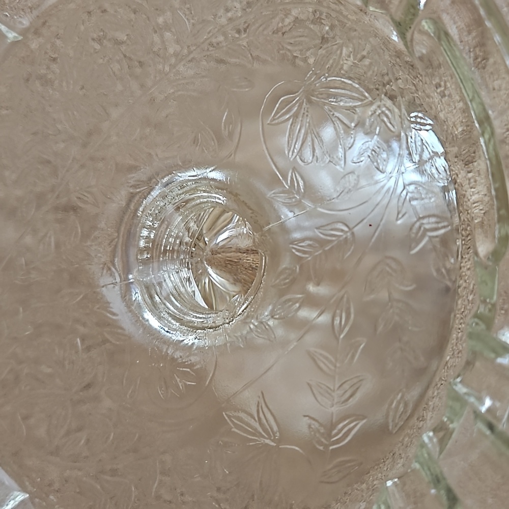 Pedestal Fruit/Candy Bowl Jeanette Glass Co Louisa Basketweave Clear Vintage T17 - Picture 4 of 8